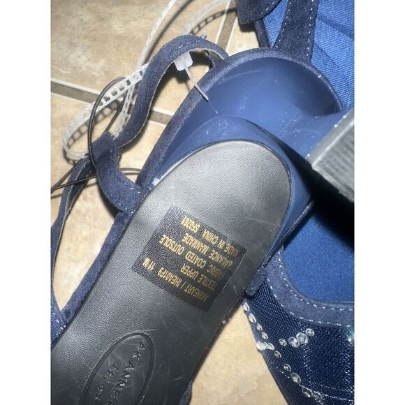 AK Anne Klein 11 Kitten Heels Sandals Shoes Navy Mesh Rhinestones - Picture 4 of 4